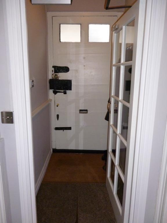Kings House Wokingham Guest House Екстериор снимка